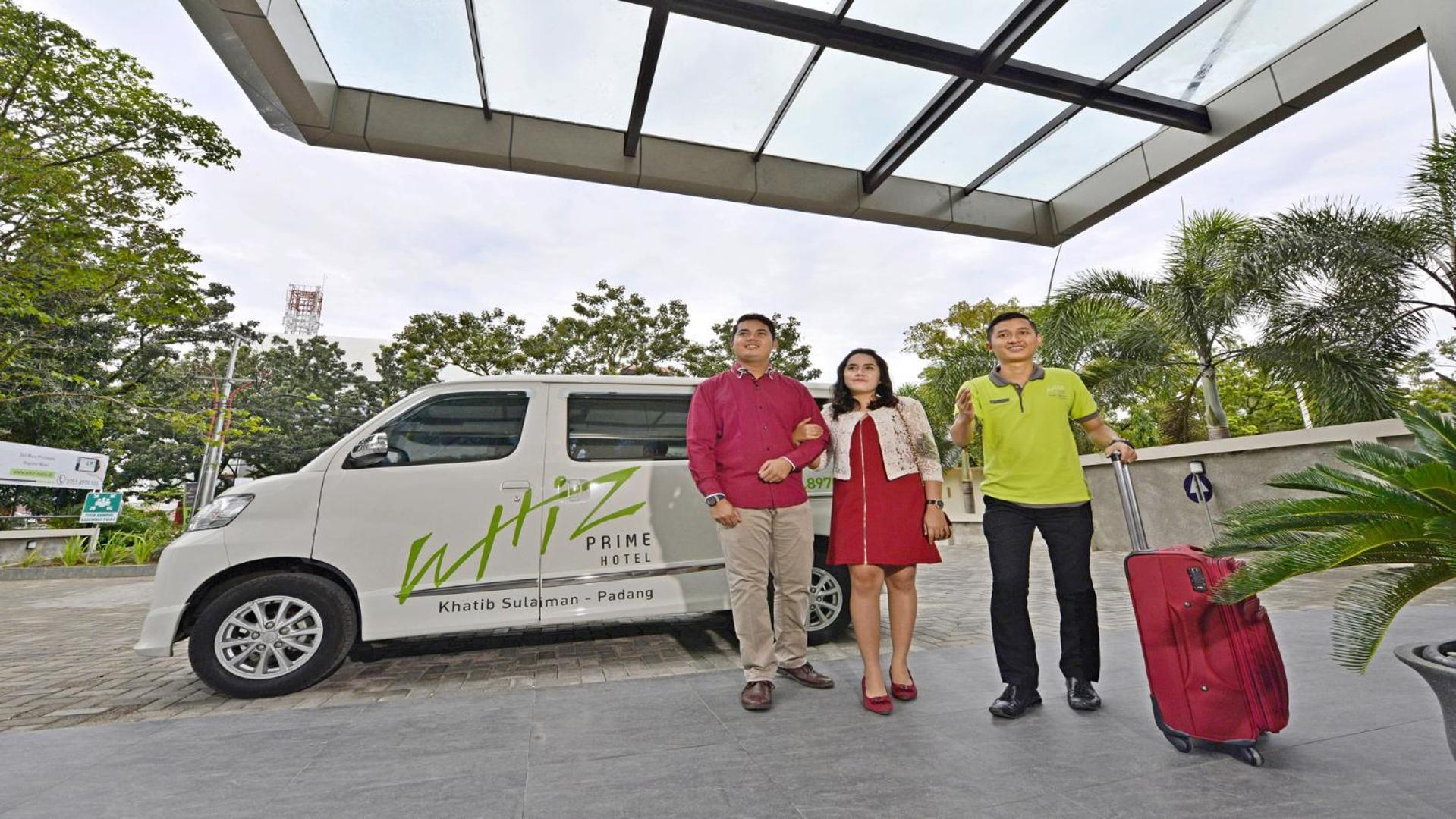 Whiz Prime Hotel Khatib Sulaiman Padang Luaran gambar