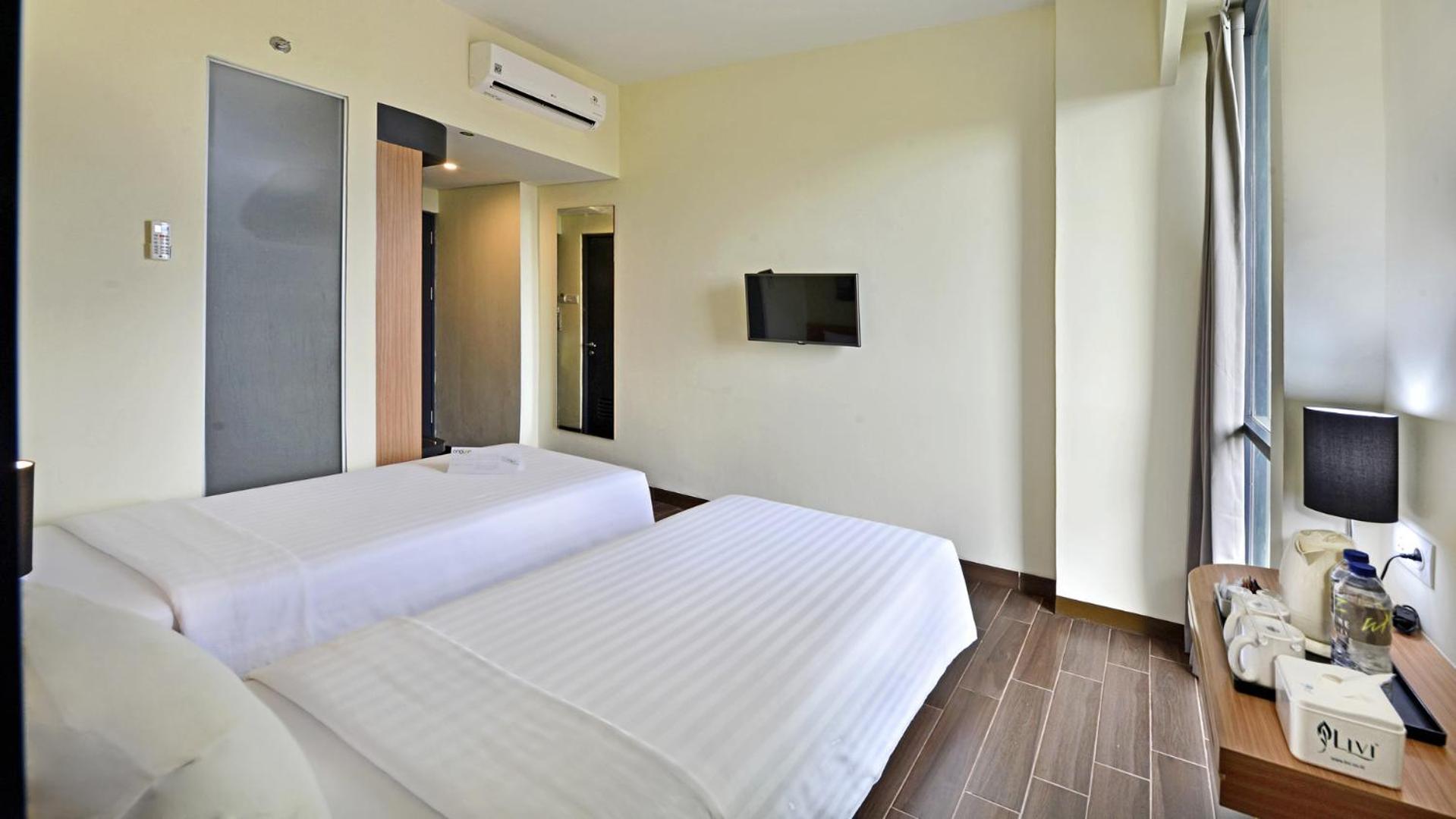Whiz Prime Hotel Khatib Sulaiman Padang Luaran gambar